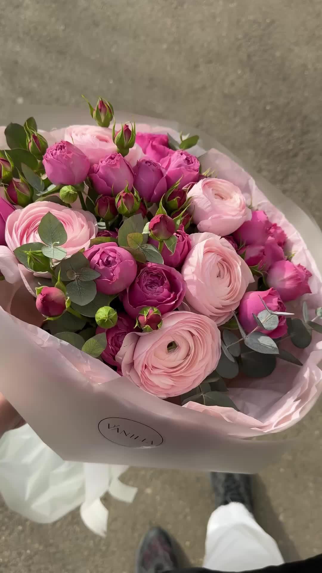 Twilight Whimsy: Mystic Hues Arrangement